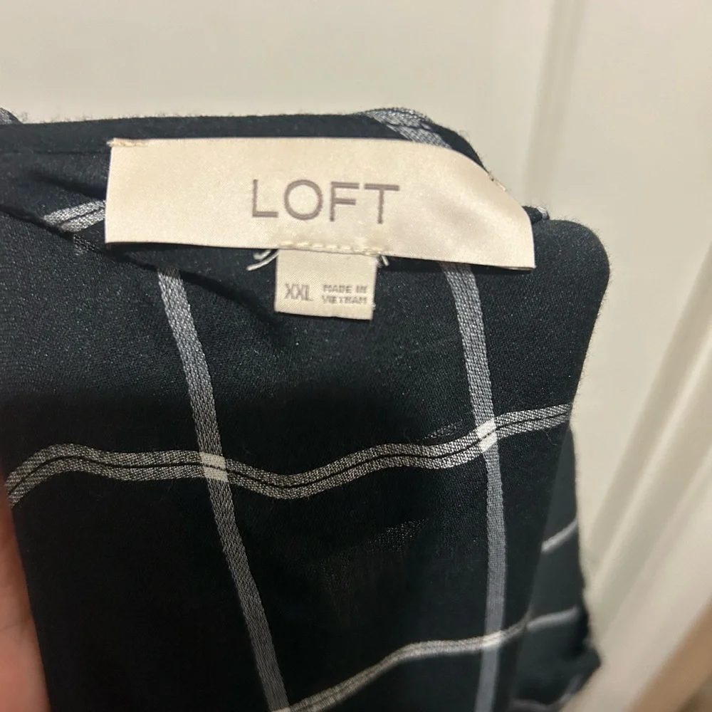 LOFT Plaid Wrap Blouse in Black and White - Picture 4 of 5